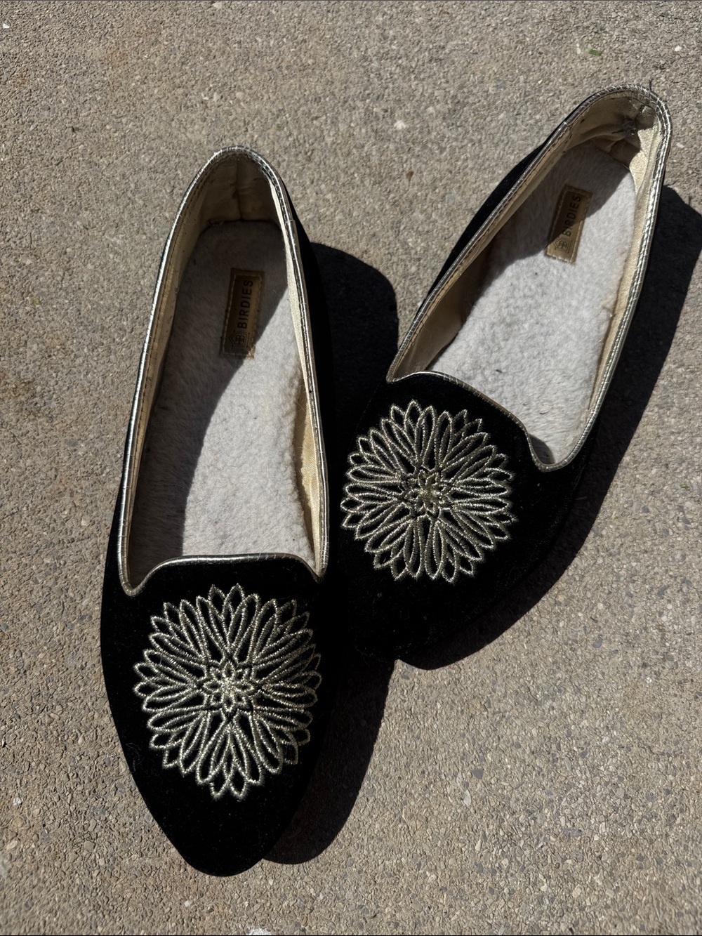 Birdies Black Velvet Embroidered Slip-On Flats Sz 9